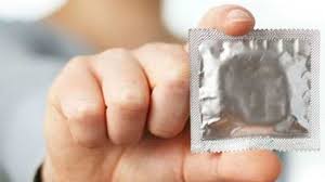 Entrega de preservativos en Farmacia de Camoc a un costo mínimo
