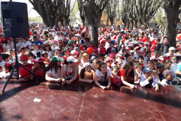 Nueva Palmira organiza su «Caminata Escolar» en la Semana del Corazón