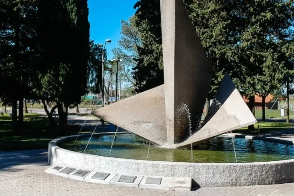 CAMOC rinde homenaje a Ombúes de Lavalle en su día